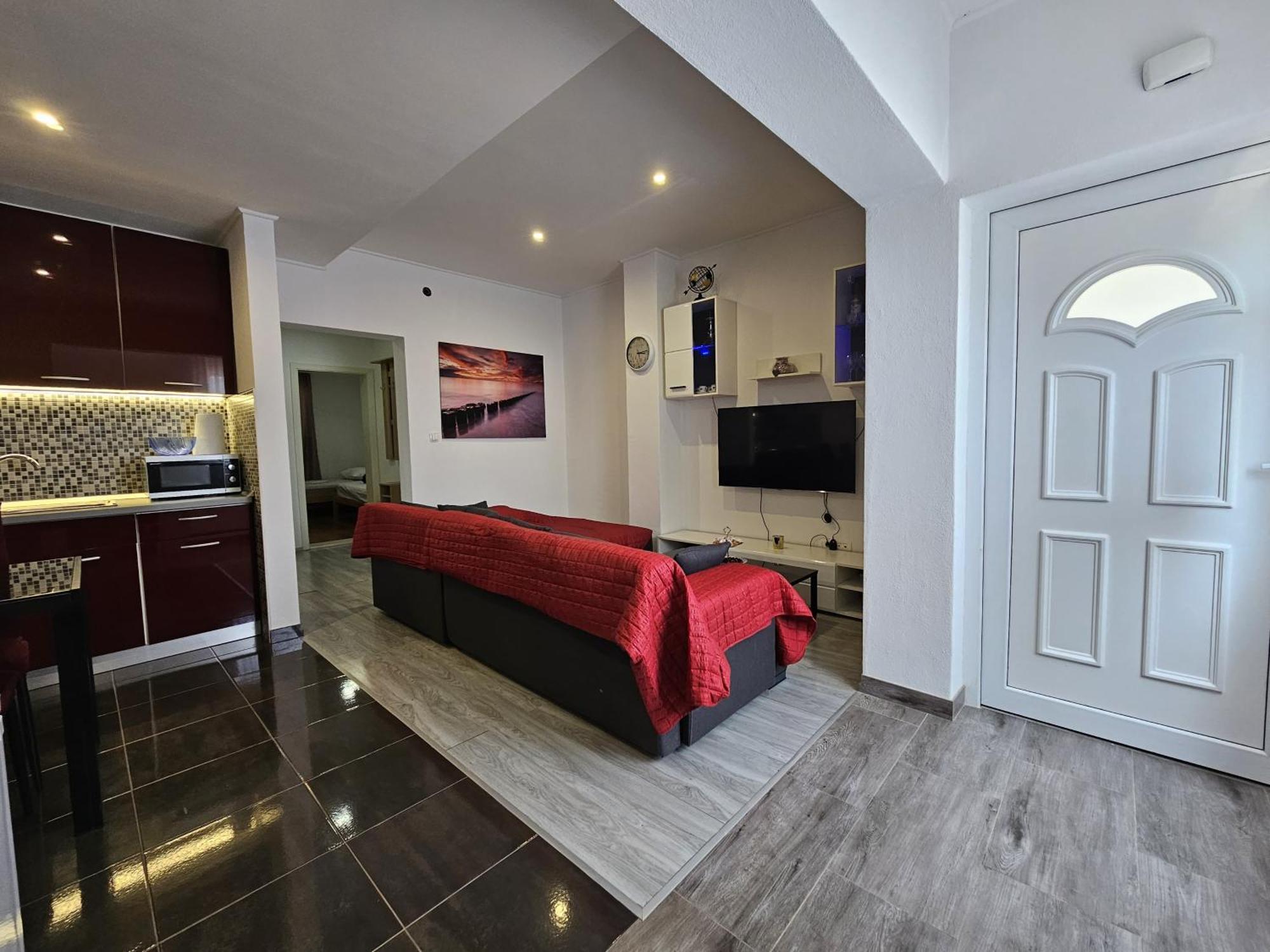 Modern Apartment Nikola In A Quiet Area Каштел-Стари Экстерьер фото