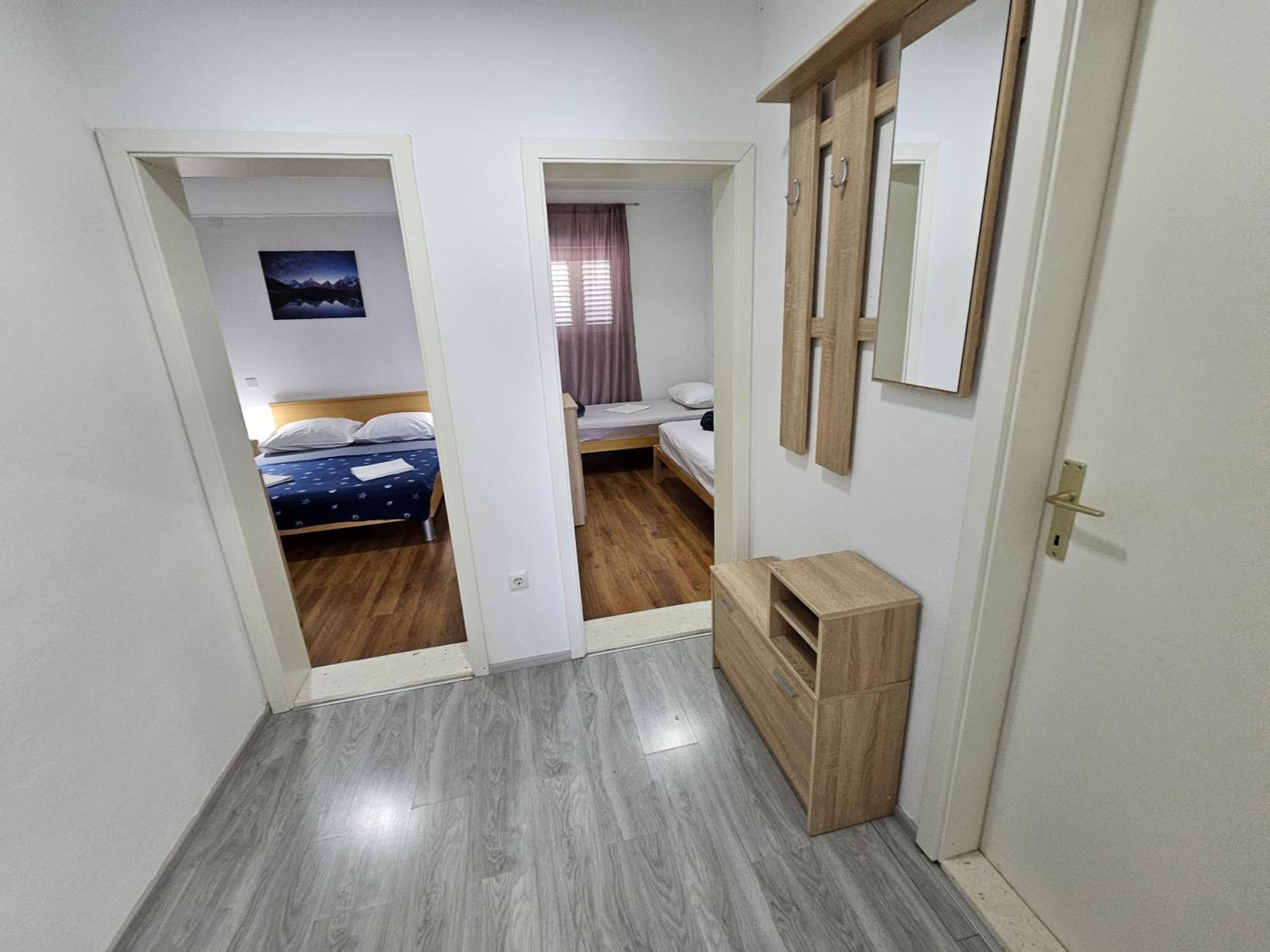Modern Apartment Nikola In A Quiet Area Каштел-Стари Экстерьер фото